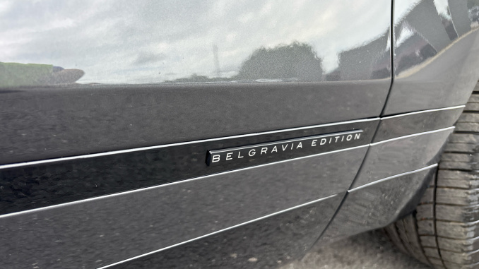 Land Rover Range Rover Velar 2.0 D200 MHEV Belgravia Edition 5dr Auto Diesel Estate - Image 29